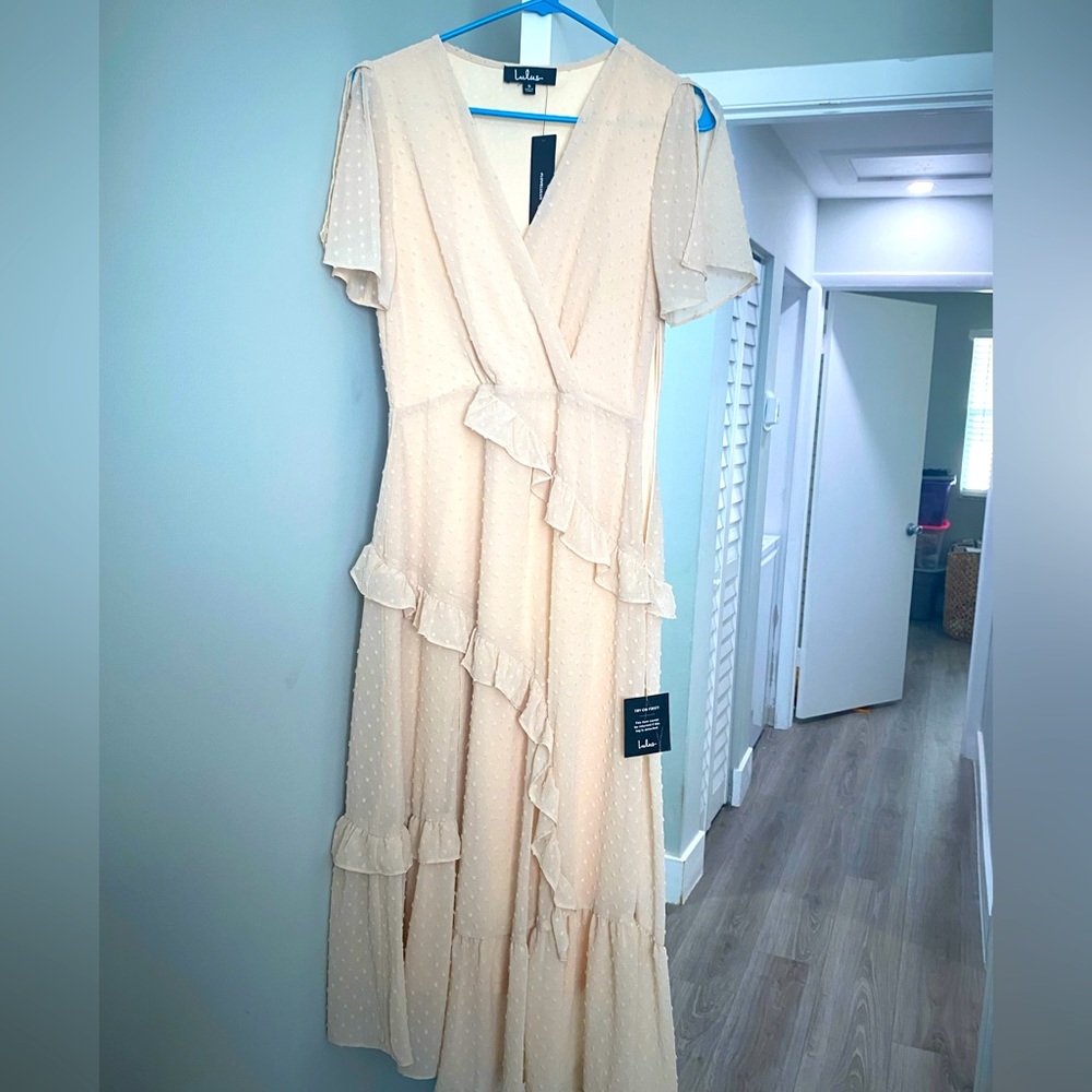 Lulus dress